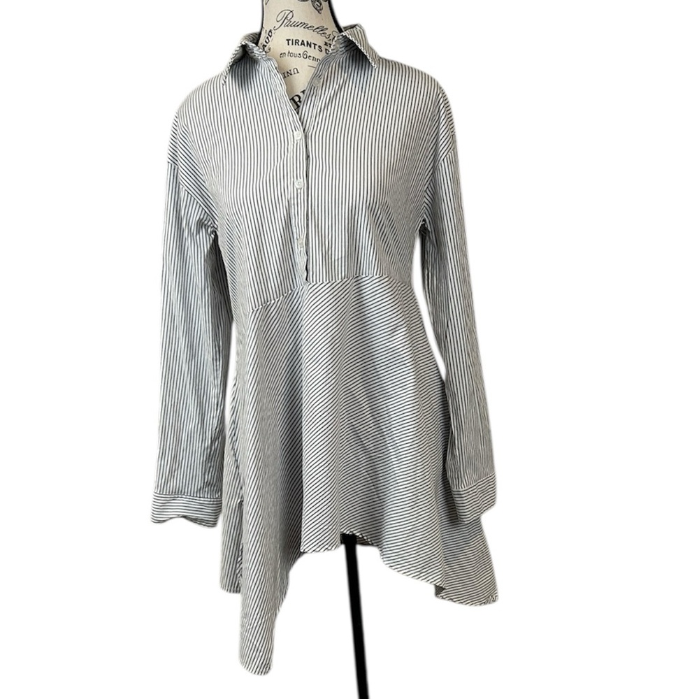 Cupio Grey White Striped Long Sleeve Asymmetric Shirt S Flowy Top